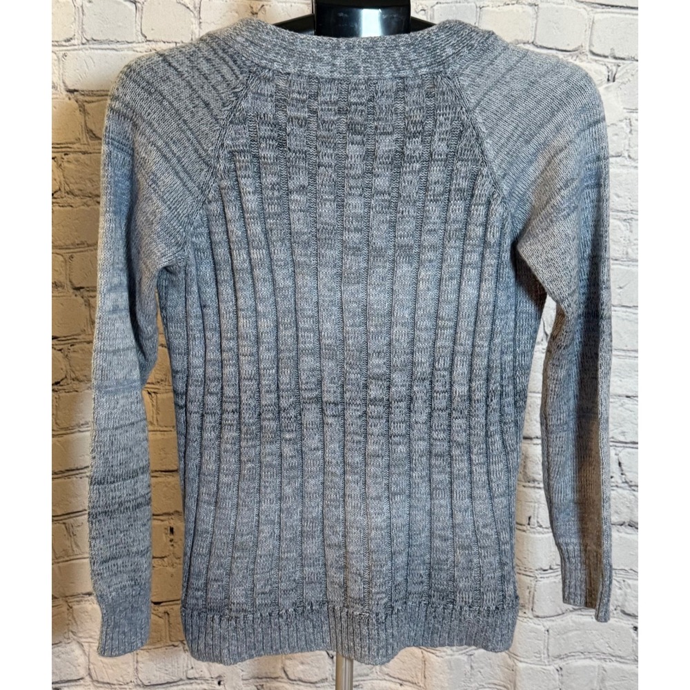 Napa Valley Womens PM Petite Medium Grey Ribbed V-Neck Sweater Pullover - Picture 2 of 3